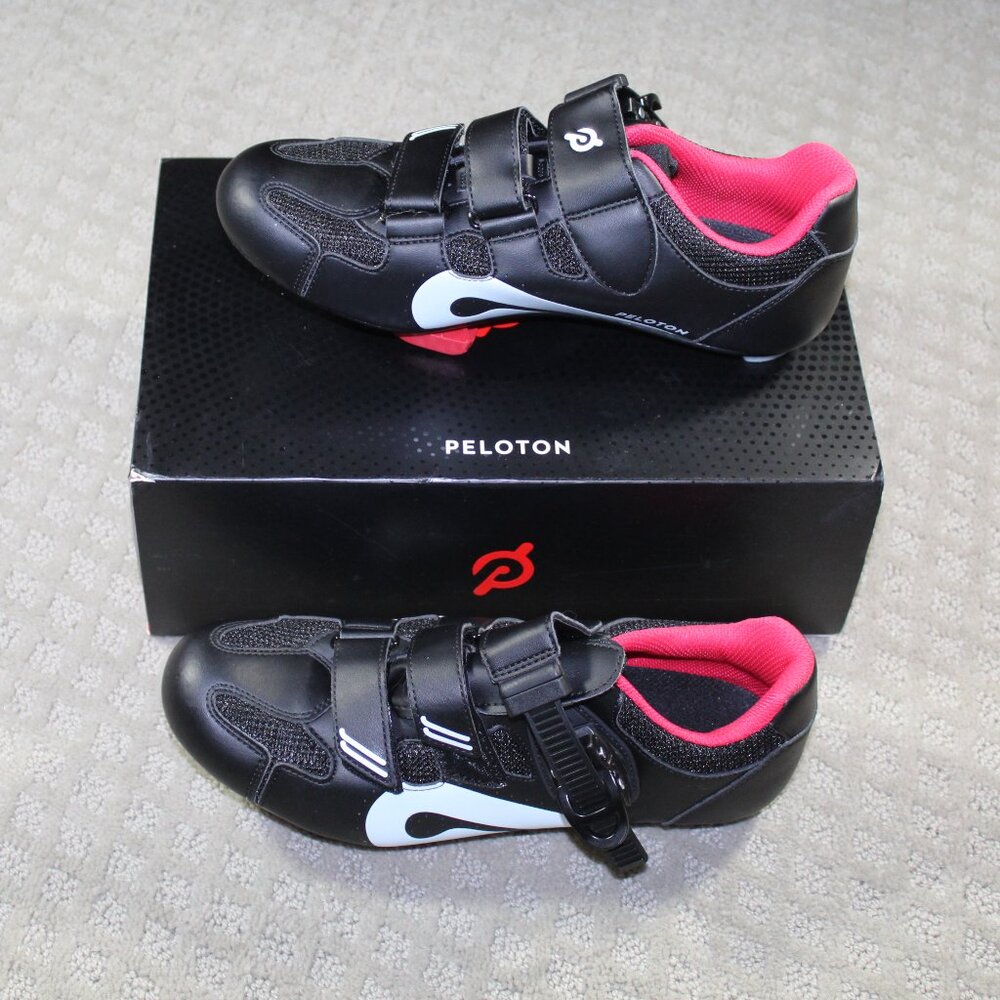 NIB Peloton Size 9 Black and Red Cycling Shoes